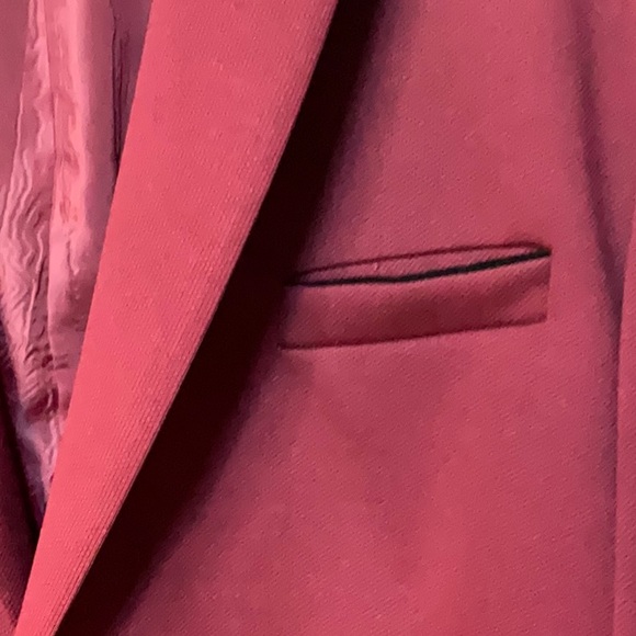 Men's Cranberry Colored Blazer (NWOT) - Picture 4 of 7